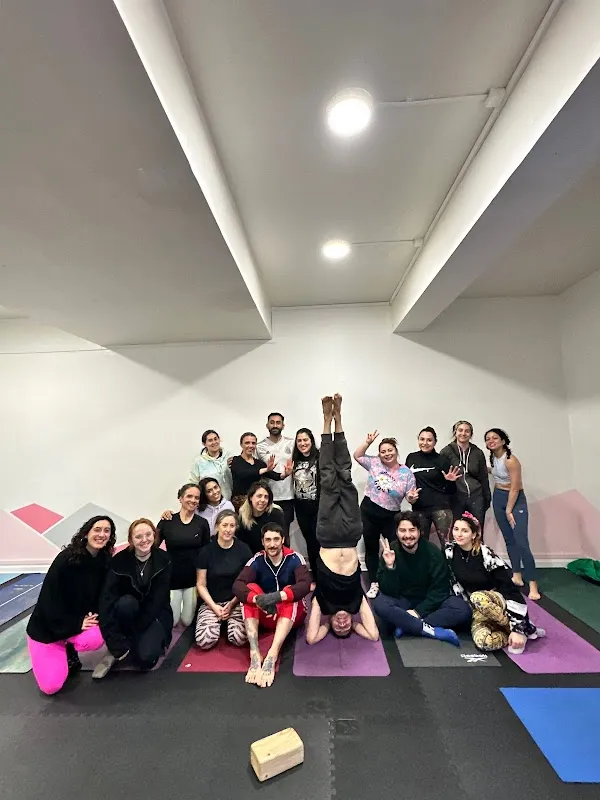 Lunares Yoga