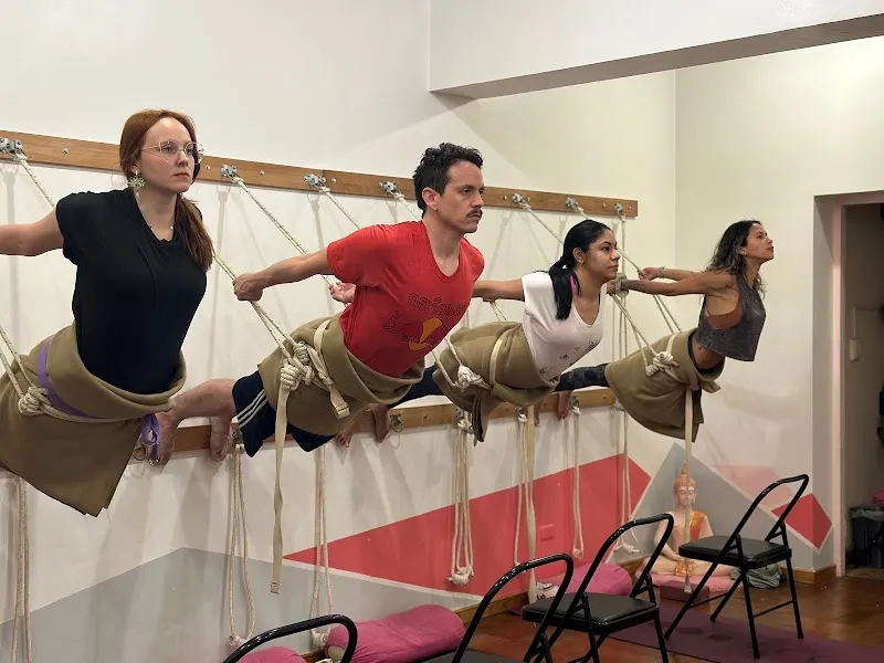 Lunares Yoga