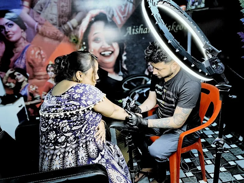 Arka Tattoo'z inn