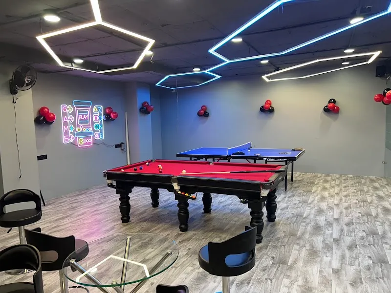 Pro Ultimate Gyms - Golden Plaza, Gulmohar, Bhopal