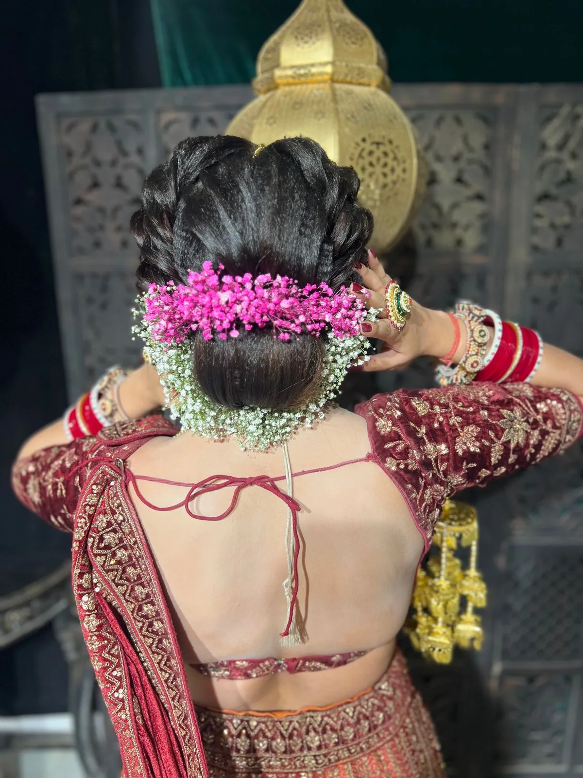 Monash Makeovers | Luxury Unisex Salon & Academy | Unisex Salon In Rohini