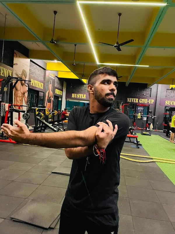 Suraj wanjari personal trainer and Unisex Gym - Best Gym in Nagpur