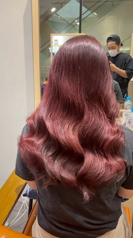THREES Beauty Salon