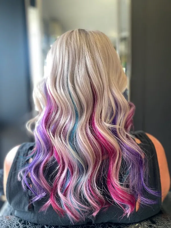Icon Salons HB (Hair & Beauty)