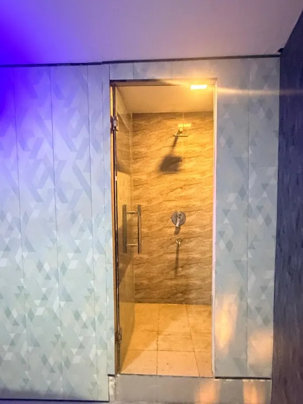 Aananda Spa Unisex