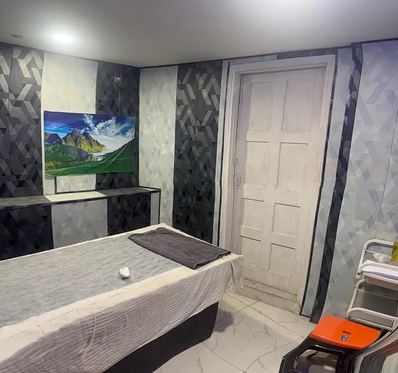Aananda Spa Unisex