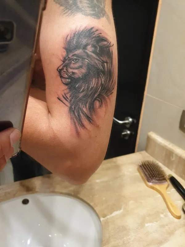 Jonathan Ortiz - Tatuador Profesional -Tatuajes con Historia. Santiago de Chile