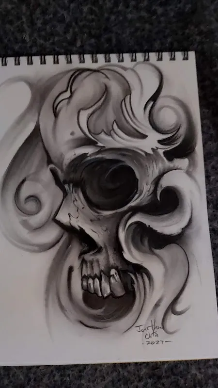Jonathan Ortiz - Tatuador Profesional -Tatuajes con Historia. Santiago de Chile