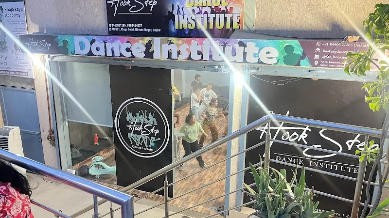 The Hook Step Dance Institute, NIRMAN NAGAR