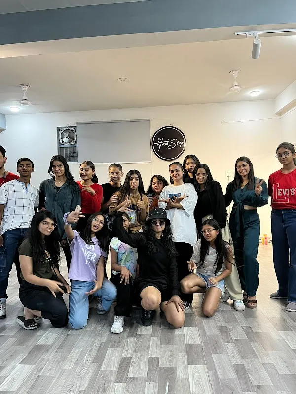 The Hook Step Dance Institute, NIRMAN NAGAR
