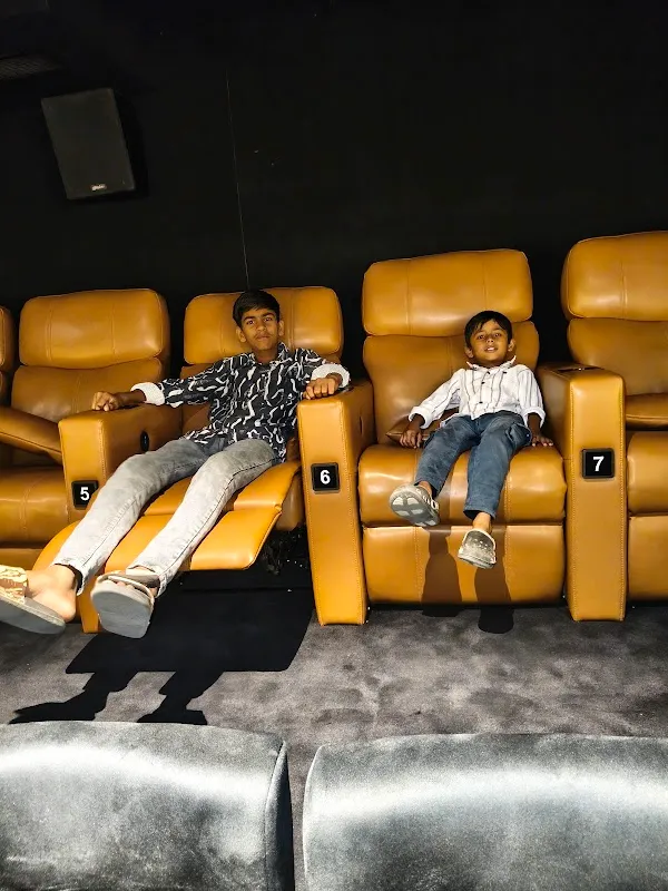 1Cinemas