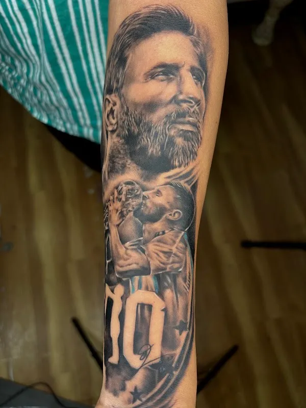 Royals Tattoo Studio & Academy