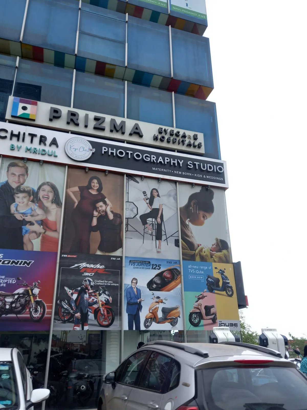 𝗞𝗮𝘆𝗮 𝗖𝗵𝗶𝘁𝗿𝗮 𝗦𝘁𝘂𝗱𝗶𝗼 – Maternity & Newborn Photographer Surat