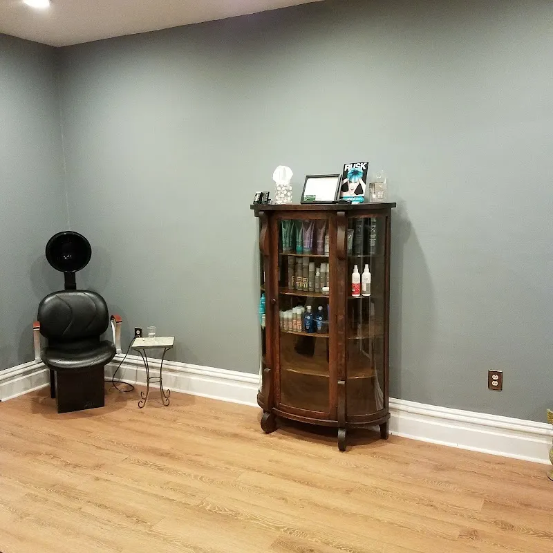 The Salon on 3rd