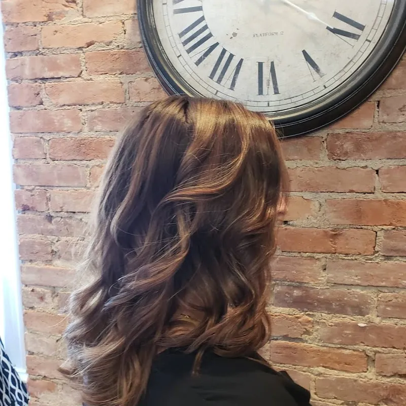 The Salon on 3rd
