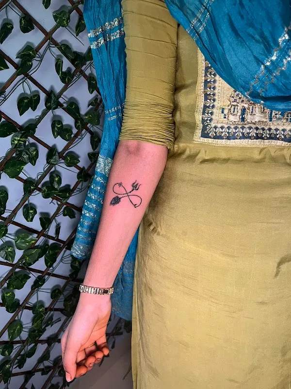 Abhi Art’s Tattoo & piercing studio