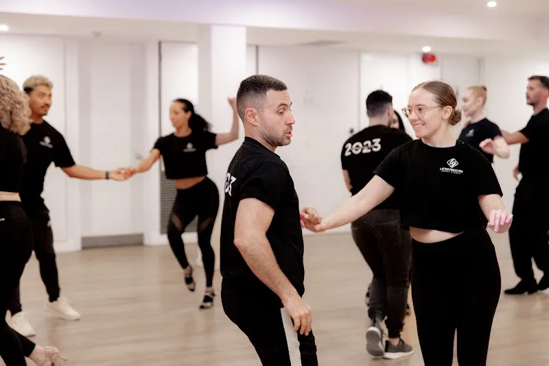 Latino Grooves Dance Studio