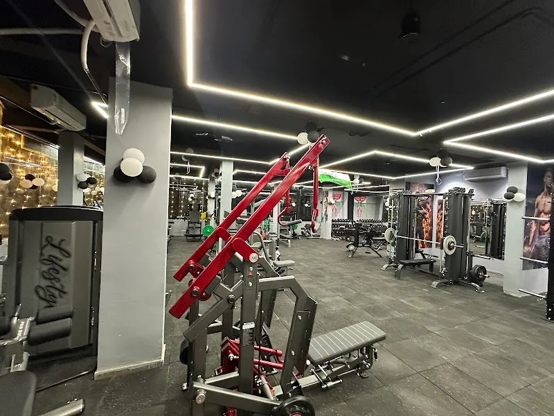 PRO BODY GYM