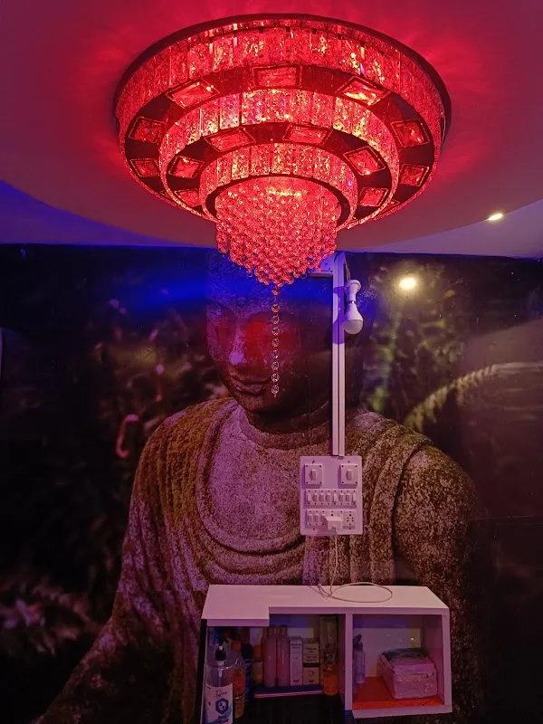 Poonam Unisex Spa & Salon