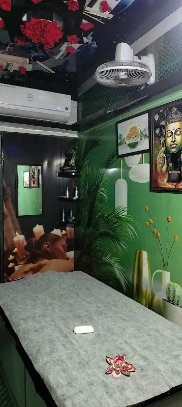 Poonam Unisex Spa & Salon