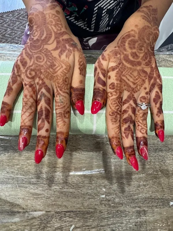 Kavita Makeover and Beauty studio