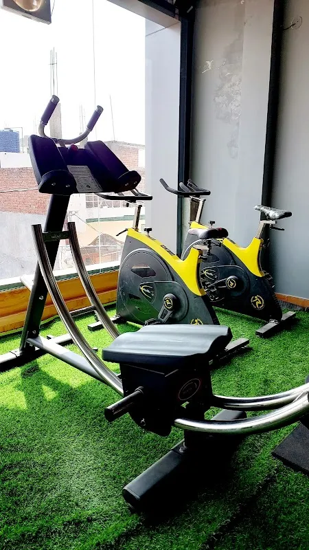Thunder Beasts Unisex Gym