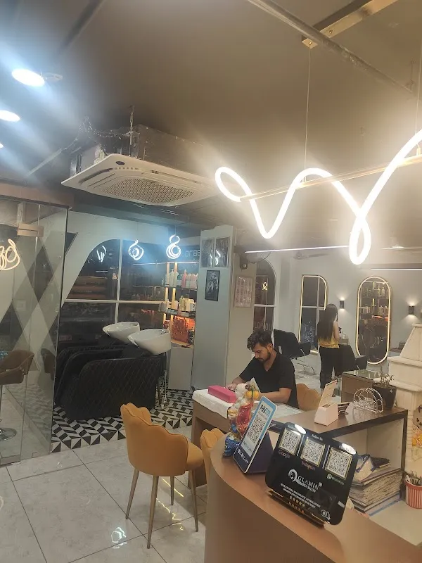Glamin Unisex Salon - Makeup artist in Hari Nagar - Unisex salon in Hari Nagar - Nail art - bridal makeup in Hari Nagar