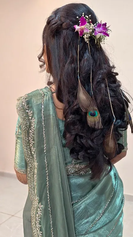 Shreya Saaj Beauty Parlour (Professional Beautician)