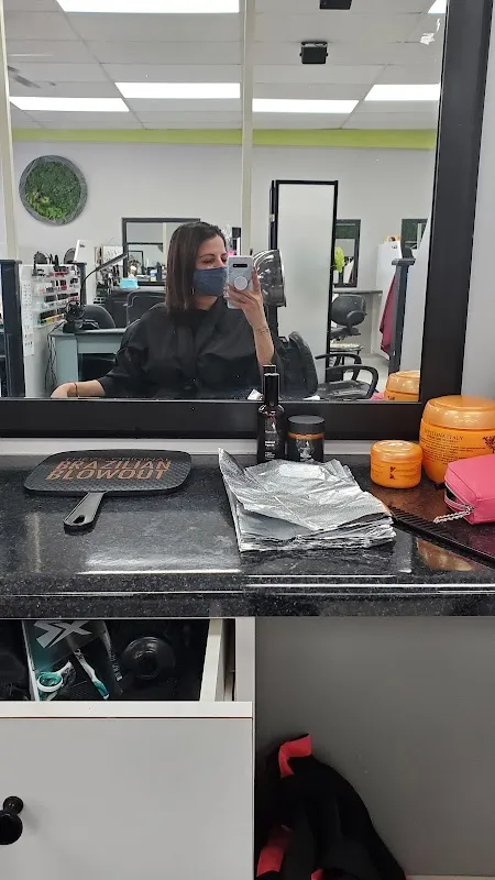 Hair and Now Salon