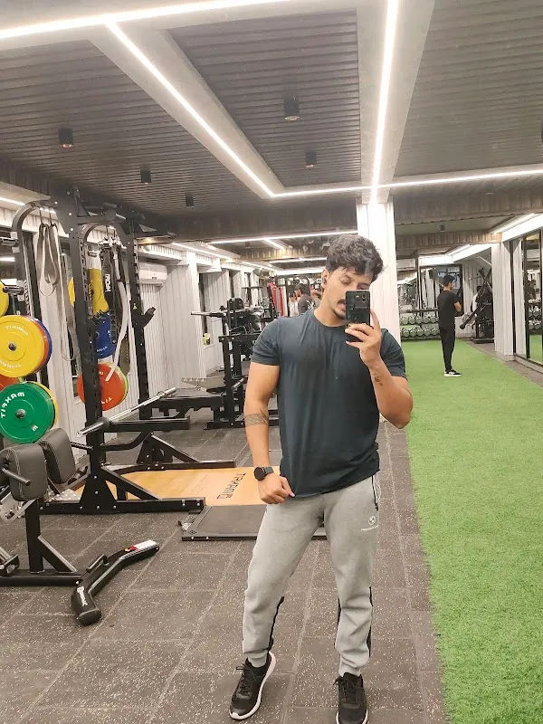 THE AND'S Fitness Gym
