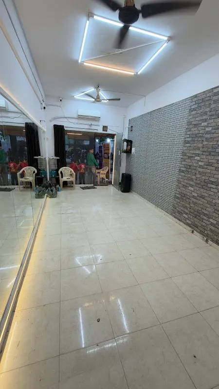 Kiran 's Art Studio -Bhandup