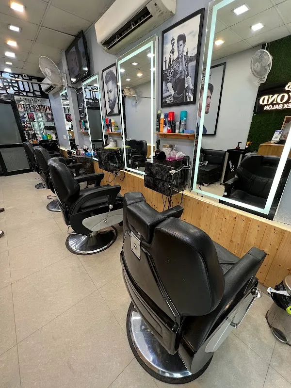 Beyond_thesalon