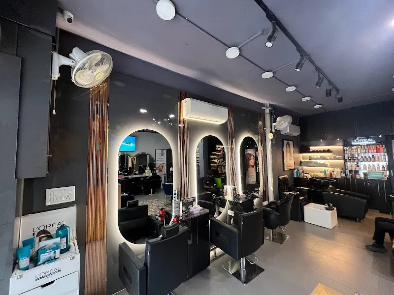 Beyond_thesalon