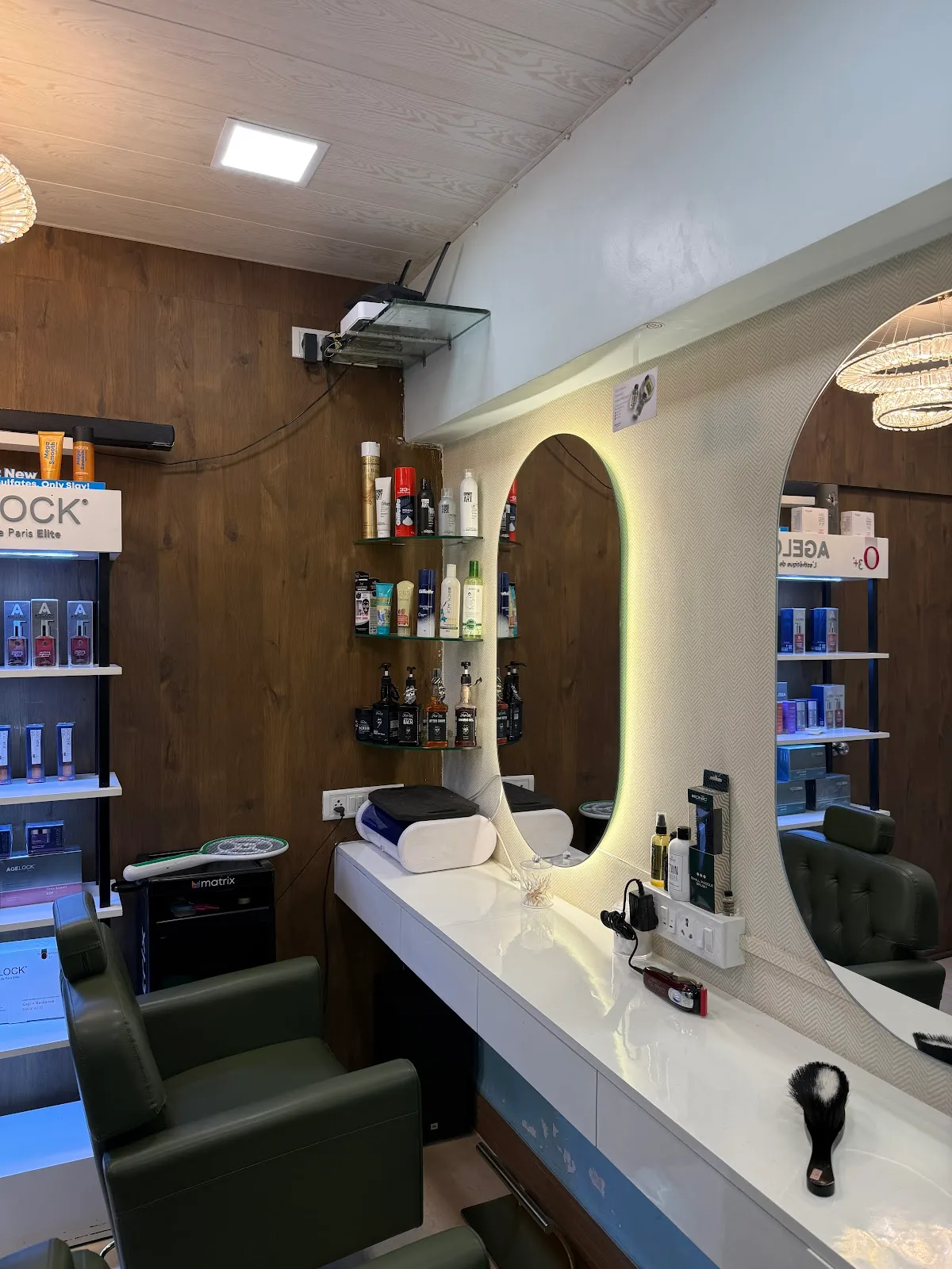 Newyork Salon & Spa (Unisex)