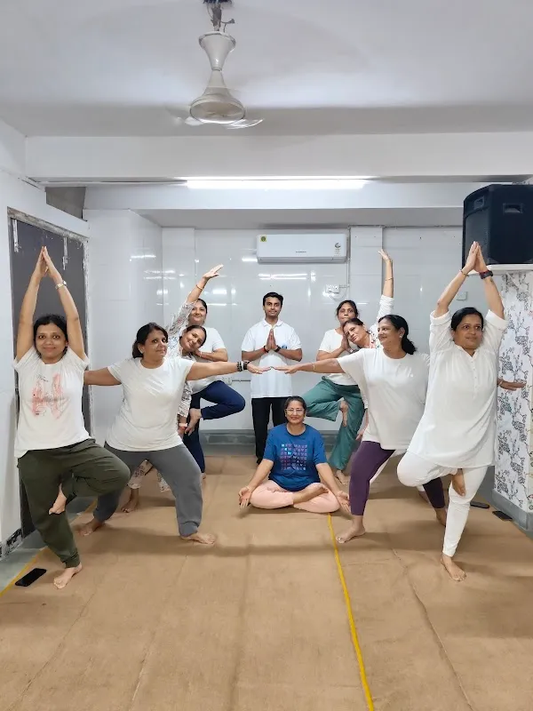 Yoga With Sandy - Yoga Instructor in Kakurgachi Kolkata | Yoga Classes | Kakurgachi