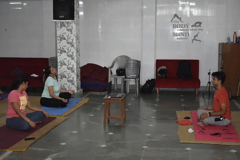 Yoga With Sandy - Yoga Instructor in Kakurgachi Kolkata | Yoga Classes | Kakurgachi
