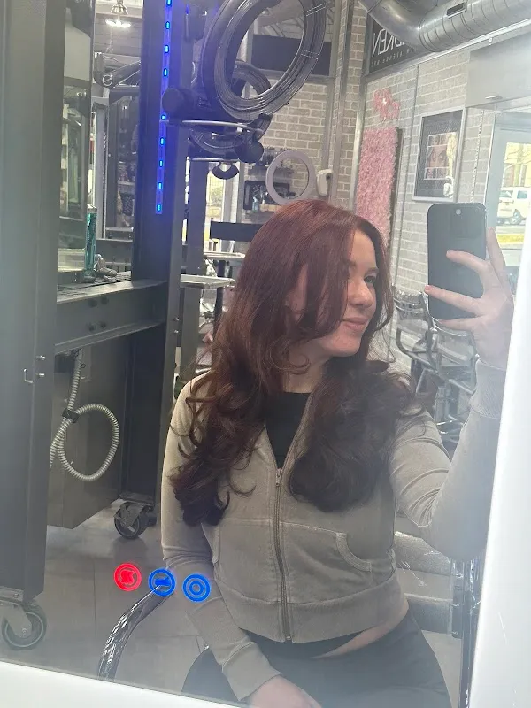 Industry 80 Salon