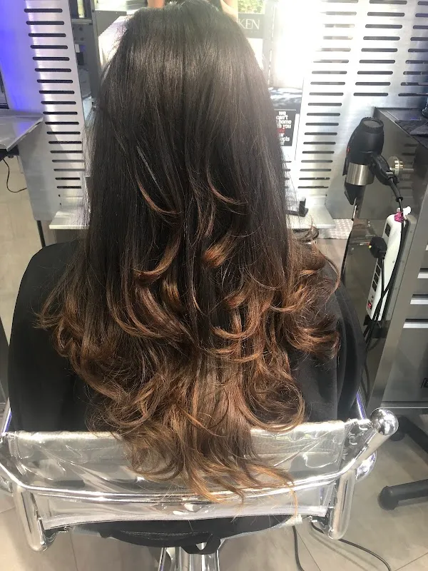 Industry 80 Salon