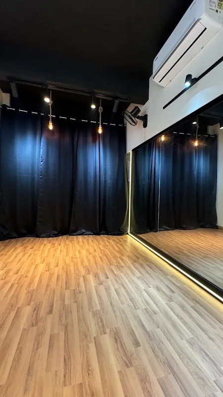 BFF DANCE STUDIO 2nd Branch