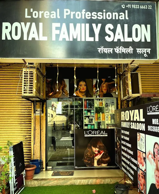 Royal family salon academy