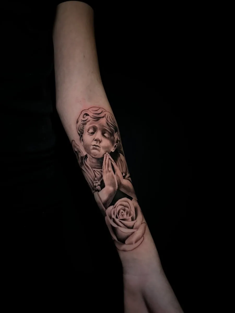 Fronte Del Porto Tattoo Parlor