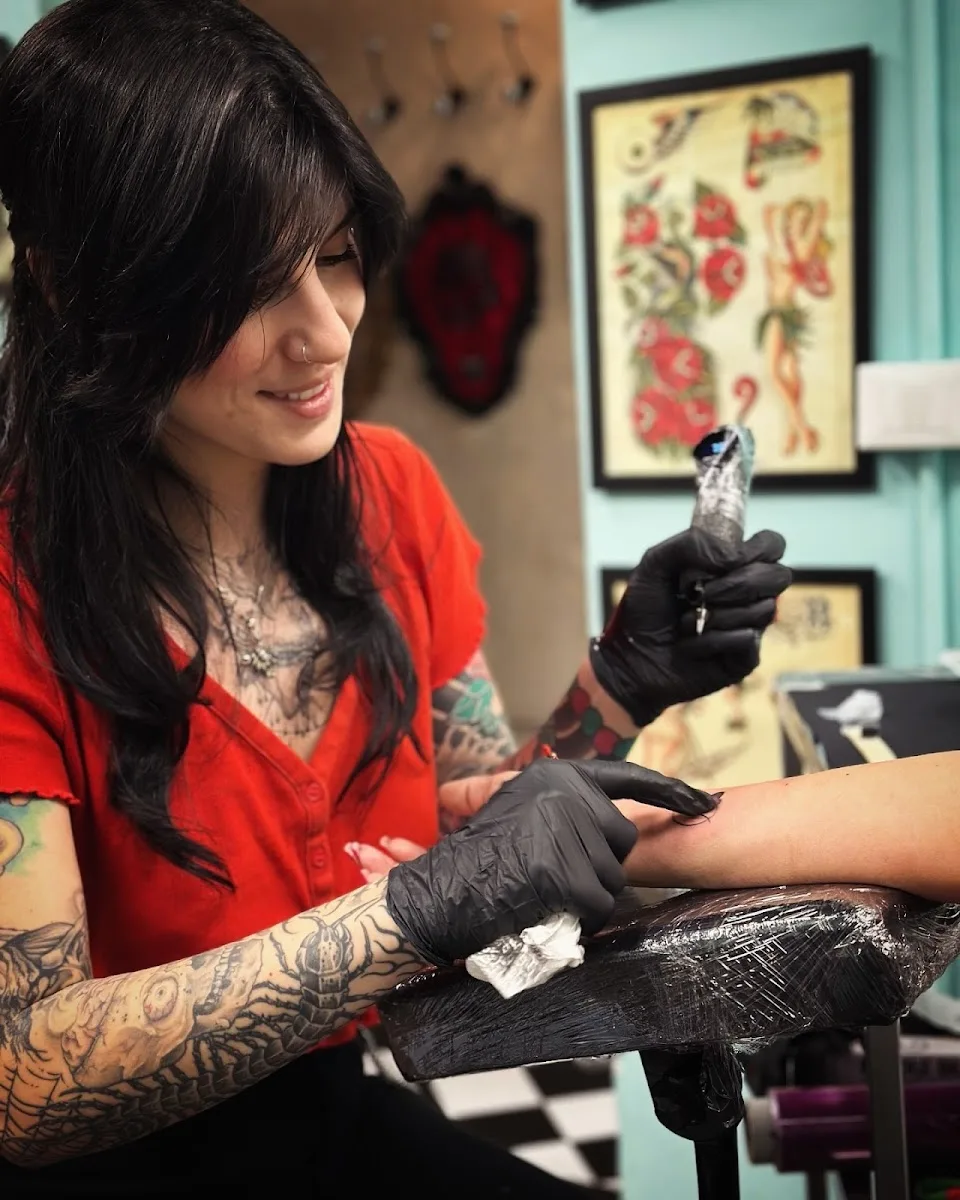 Fronte Del Porto Tattoo Parlor