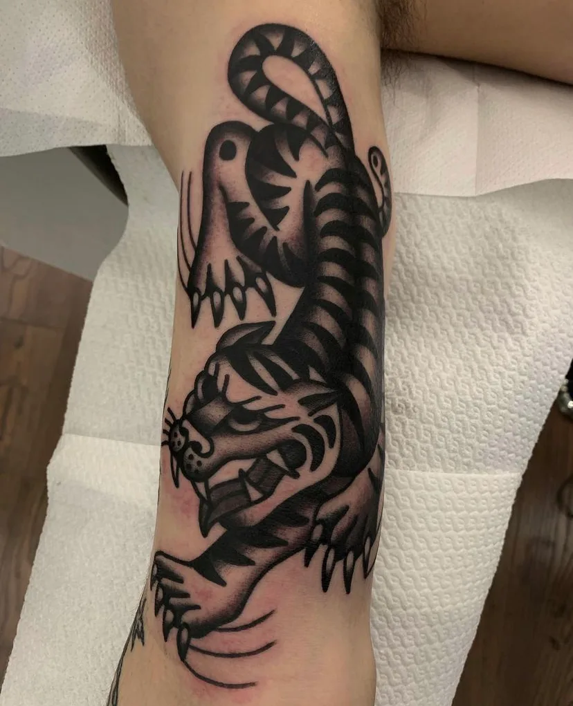 Fronte Del Porto Tattoo Parlor