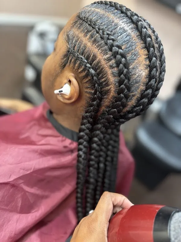 Double Diamond Hair Salon