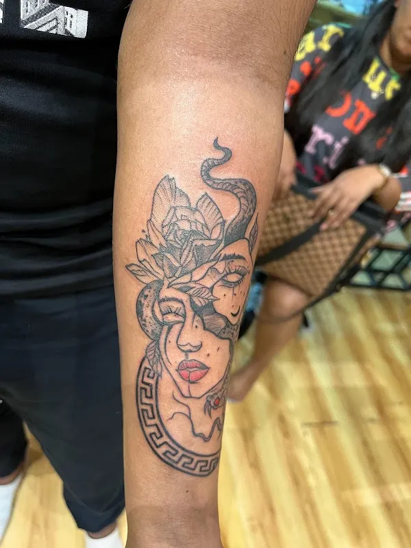 Zero3 Tattoo Studio
