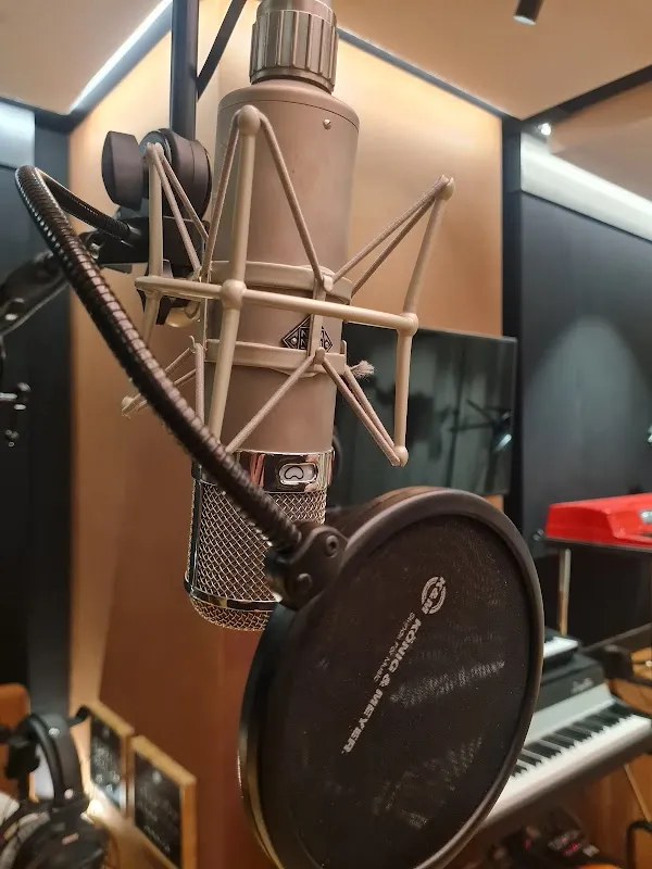 SODASOUND | Studio d'enregistrement, de mixage et de mastering. Audit Dolby Atmos | Agence sonore