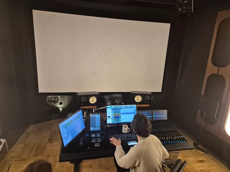 SODASOUND | Studio d'enregistrement, de mixage et de mastering. Audit Dolby Atmos | Agence sonore