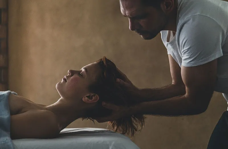 Massage Nico Mitte