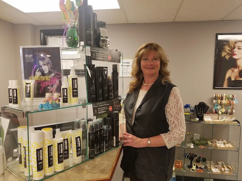 Cutting Edge Salon