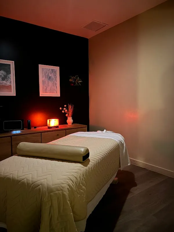 City Cave Float & Wellness Spa